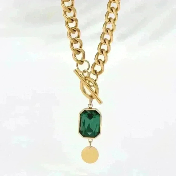 Emerald Charm 18k Gold Filled Chain Necklace 16 inches - Picture 2 of 2